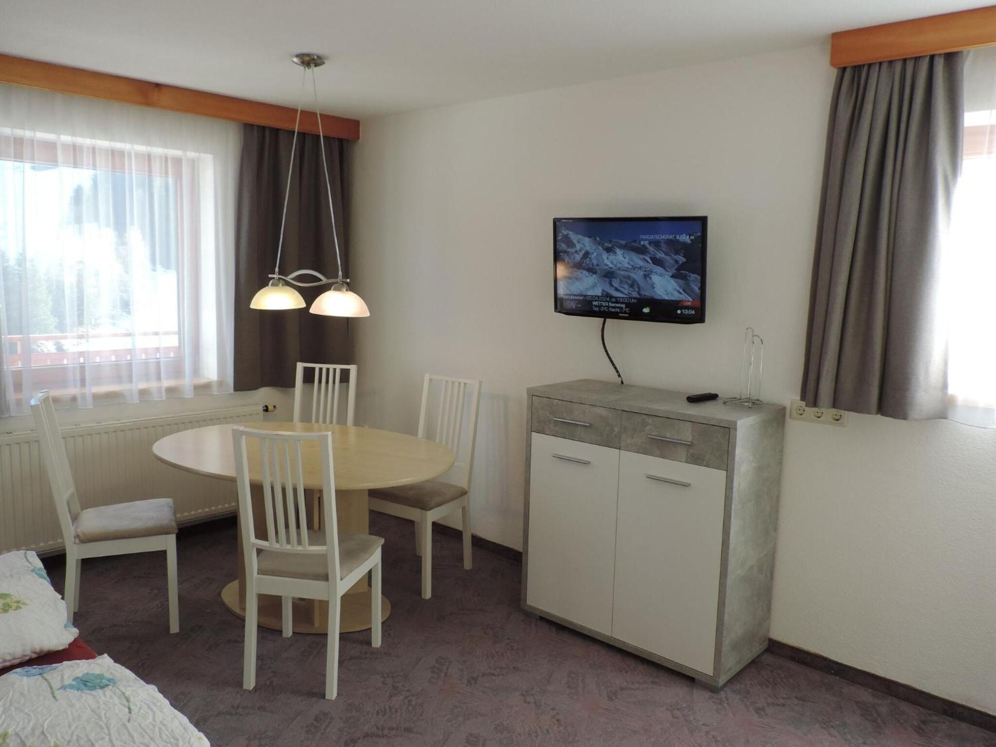 Apartment In Ischgl At The Ski Bus Stop Exterior photo